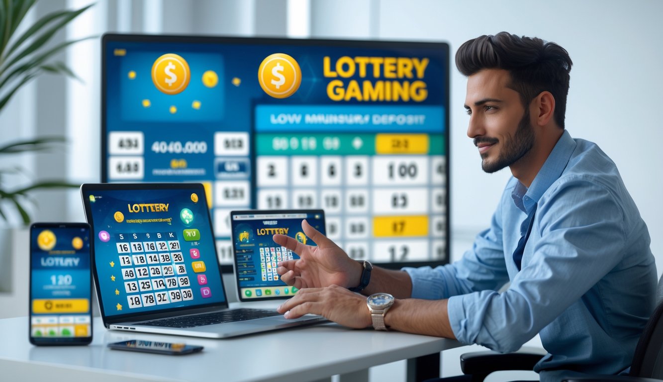 Seorang pria muda sedang menggunakan laptop dan ponsel untuk bermain lotere online di meja yang rapi.