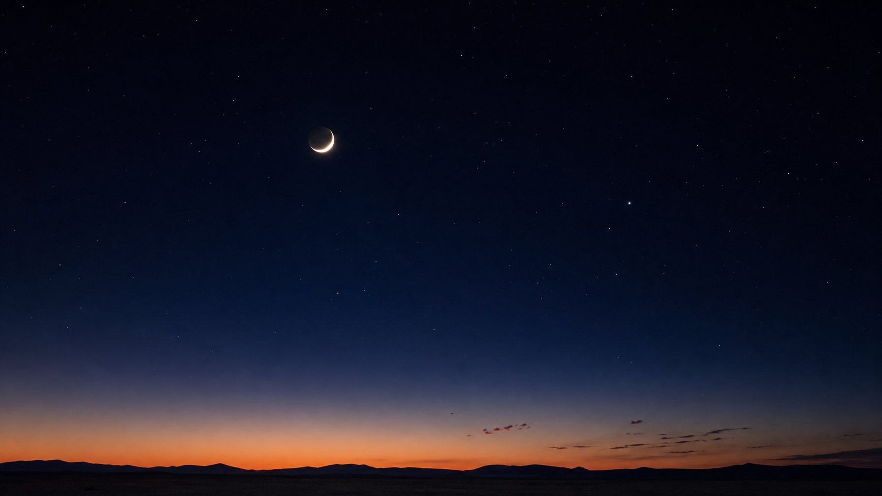 Langit malam gelap dengan planet Venus yang terlihat jelas dalam fase sabit, dikelilingi bintang-bintang yang berkilauan.