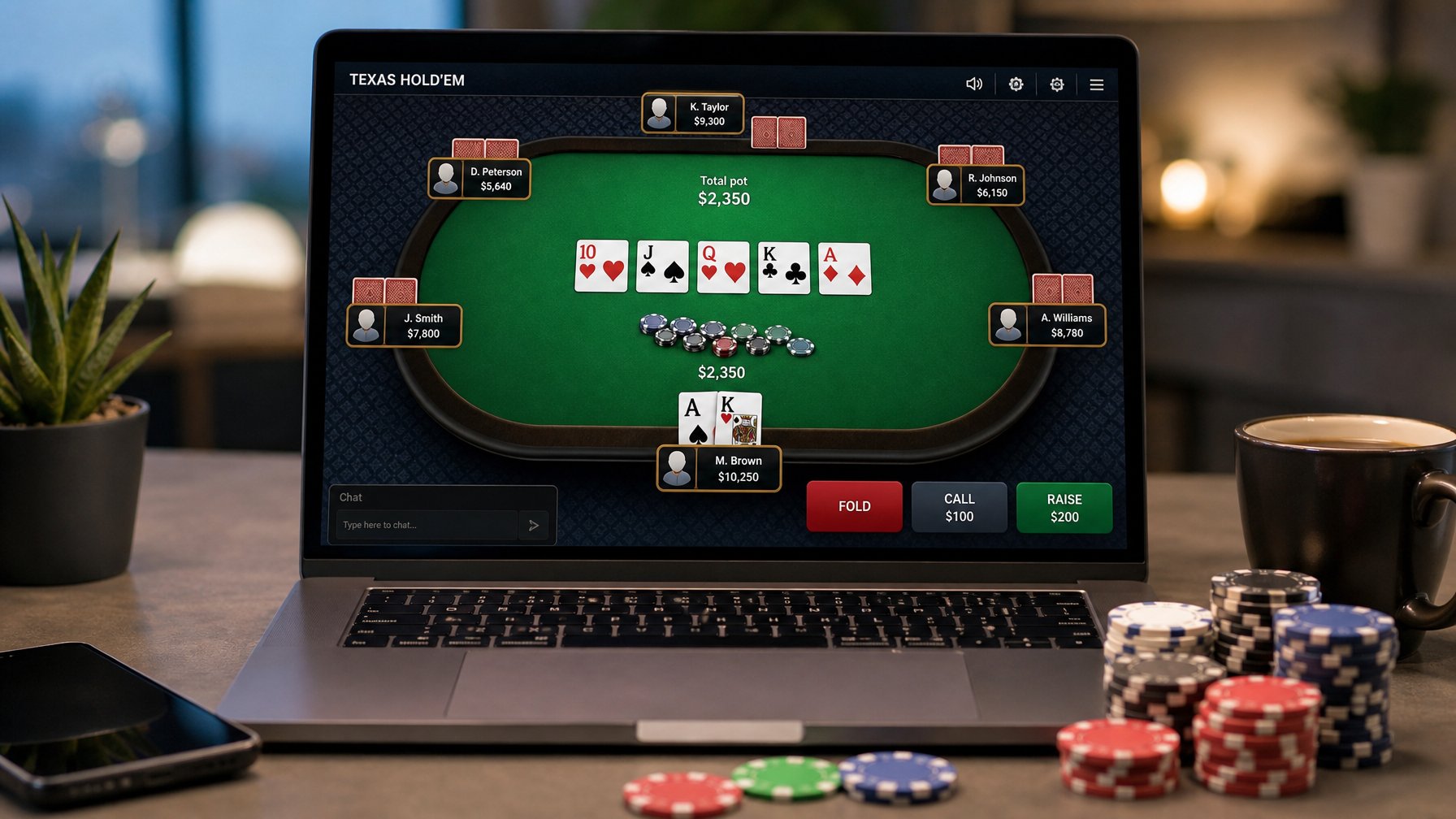 Sebuah laptop menampilkan permainan poker Texas Hold’em online dengan tumpukan chip dan kartu di layar, di meja dengan latar belakang kabur.