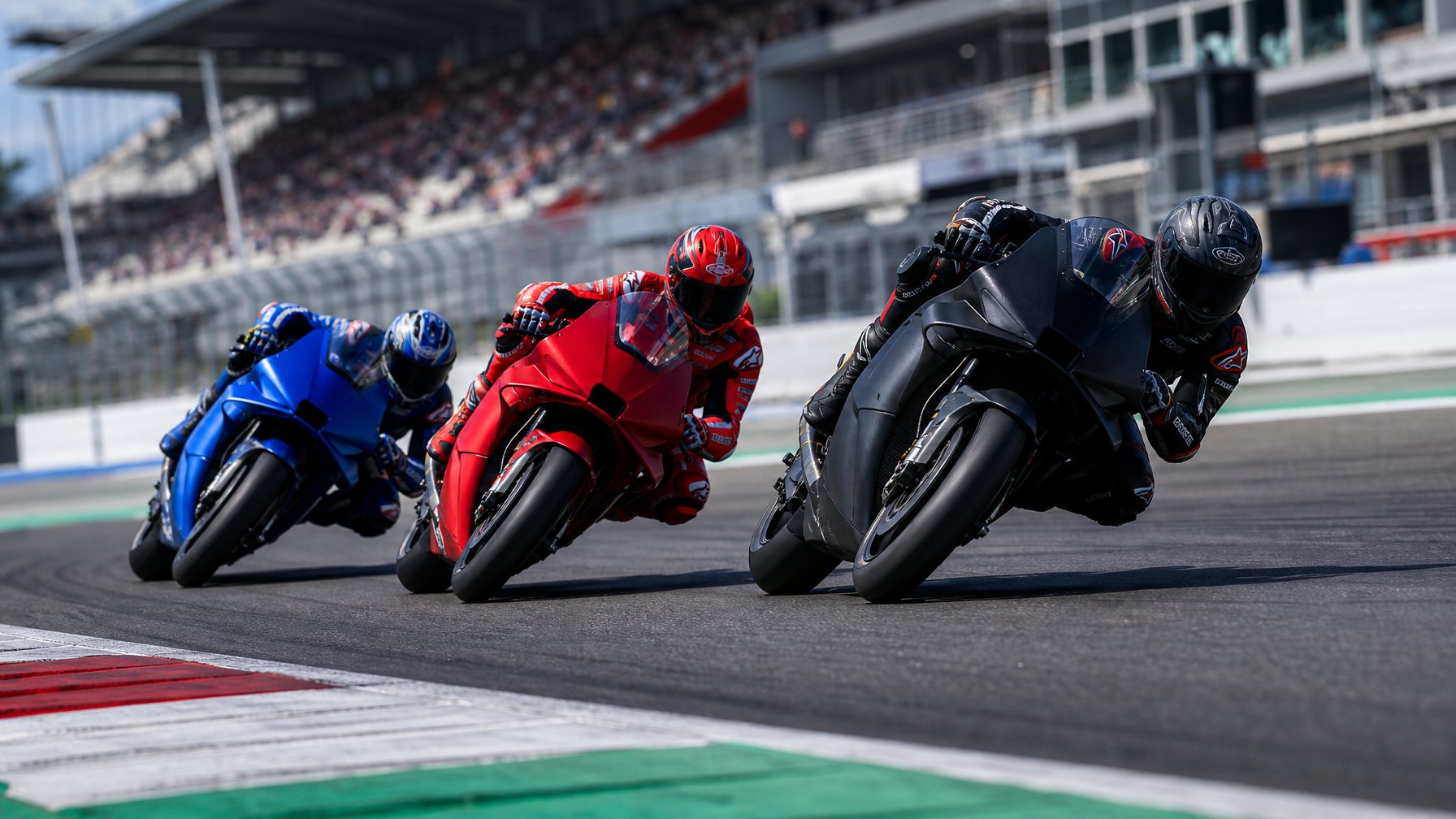 Tiga balapan MotoGP berkompetisi di tikungan sirkuit dalam balapan.