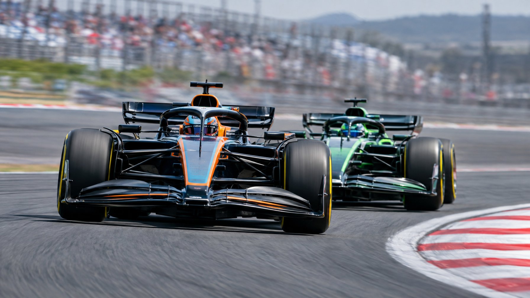 Dua mobil balap Formula 1 melaju berdampingan di tikungan sirkuit.