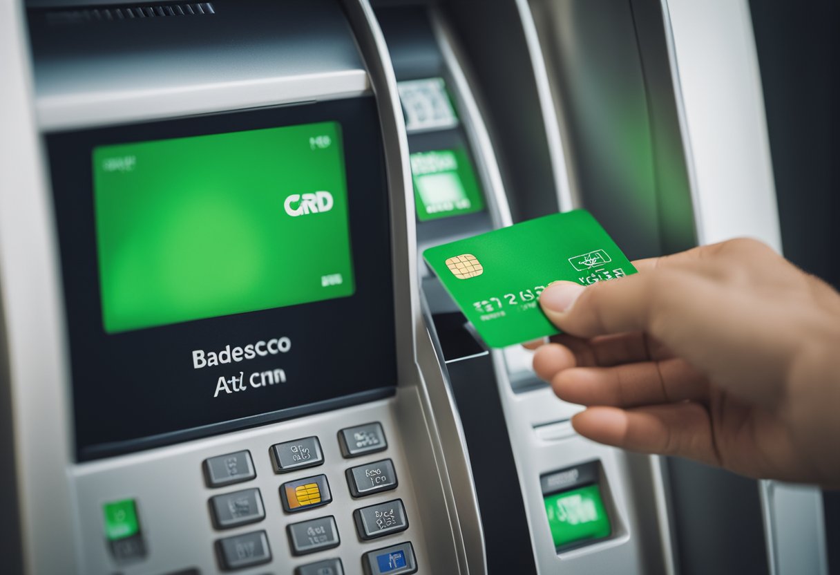 Uma mão inserindo um cartão de crédito em um caixa eletrônico do Bradesco com um símbolo de marca de verificação verde aparecendo na tela
